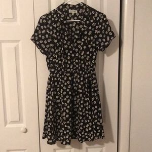 Monteau Medium Floral Dress